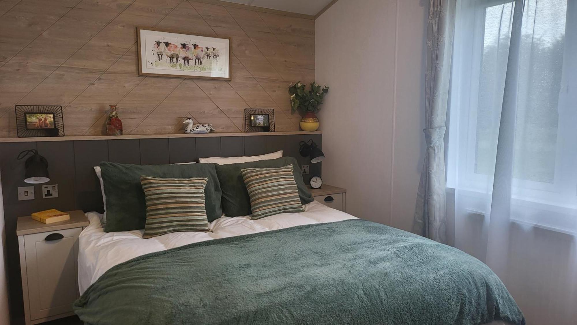 Honeycomb Lodge - Holiday Home 5 Min From Padstow Exterior foto